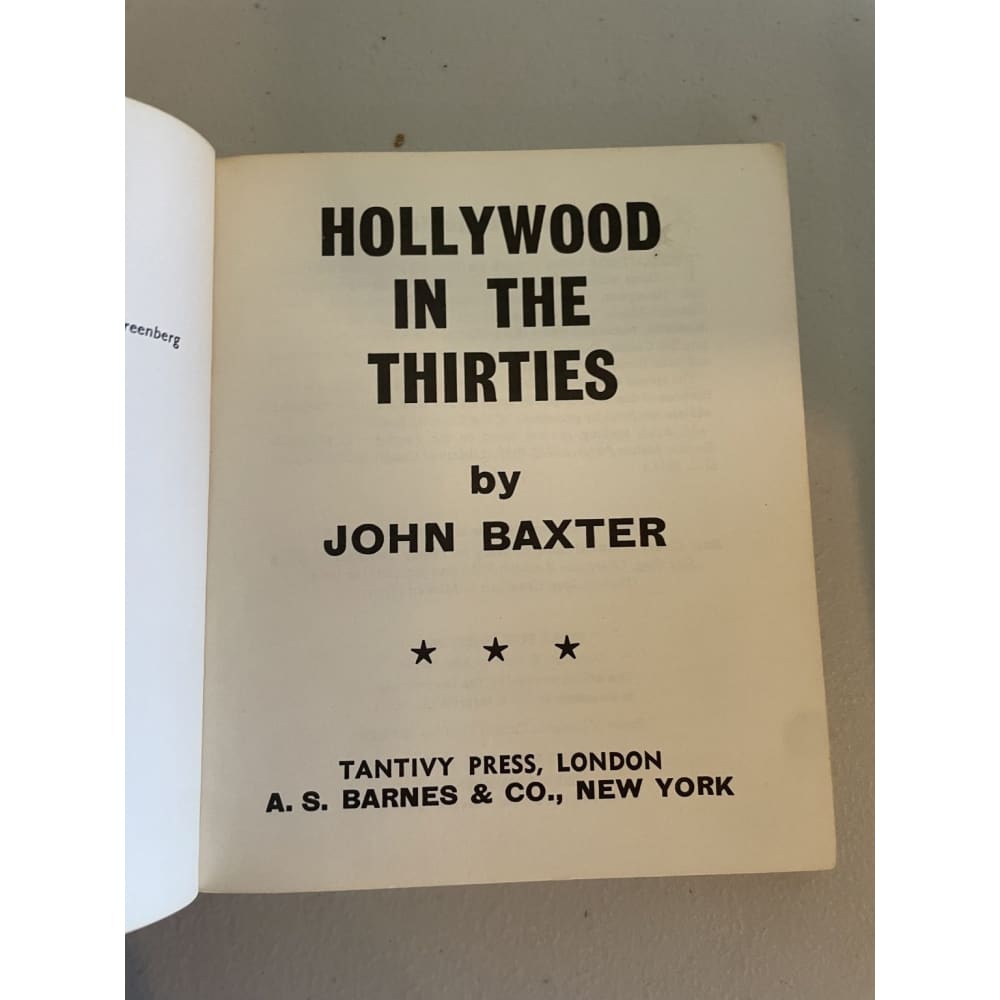 Hollywood in the thirties - john baxter - print books art - book - condition: used - cultural - music printed media