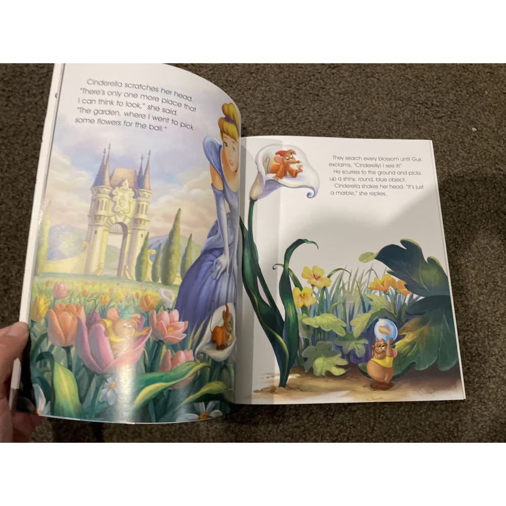 Disney cinderella and the sapphire ring - print books book - children’s - condition: used - fantasy printed media