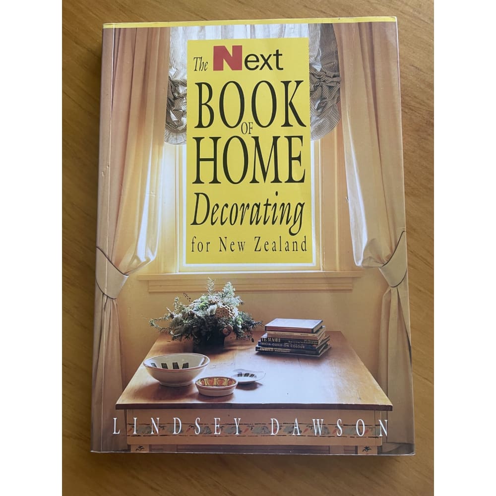 The next book of home decorating - lindsey dawson - print books book - condition: used - design printed media