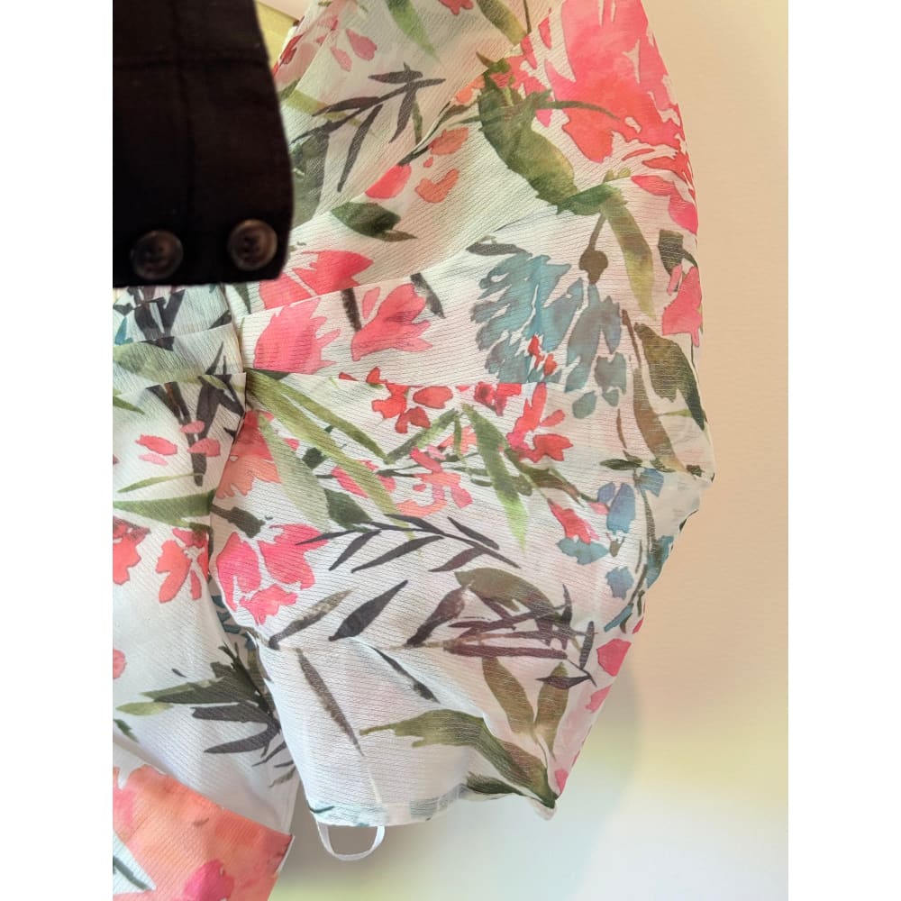 C/meo collective size 12 floral puff sleeve crop top - crop tops top womenās apparel
