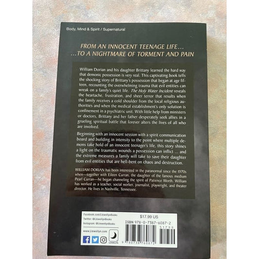 The holy water incident: true story of a daughter’s possession and exorcism - print books biography - book - condition: