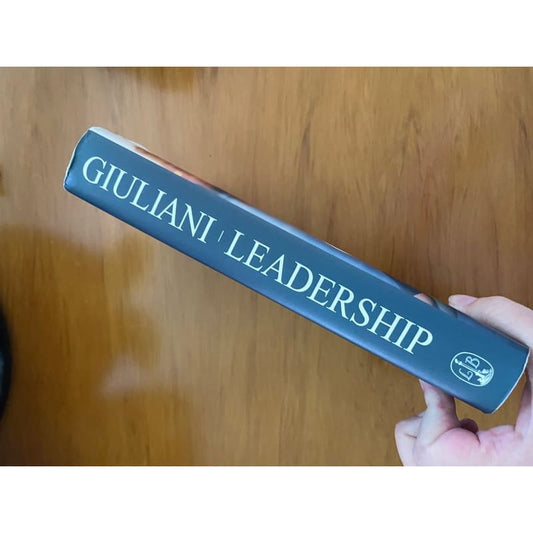 Giuliani: leadership - print books biography - book - condition: used - memoir printed media