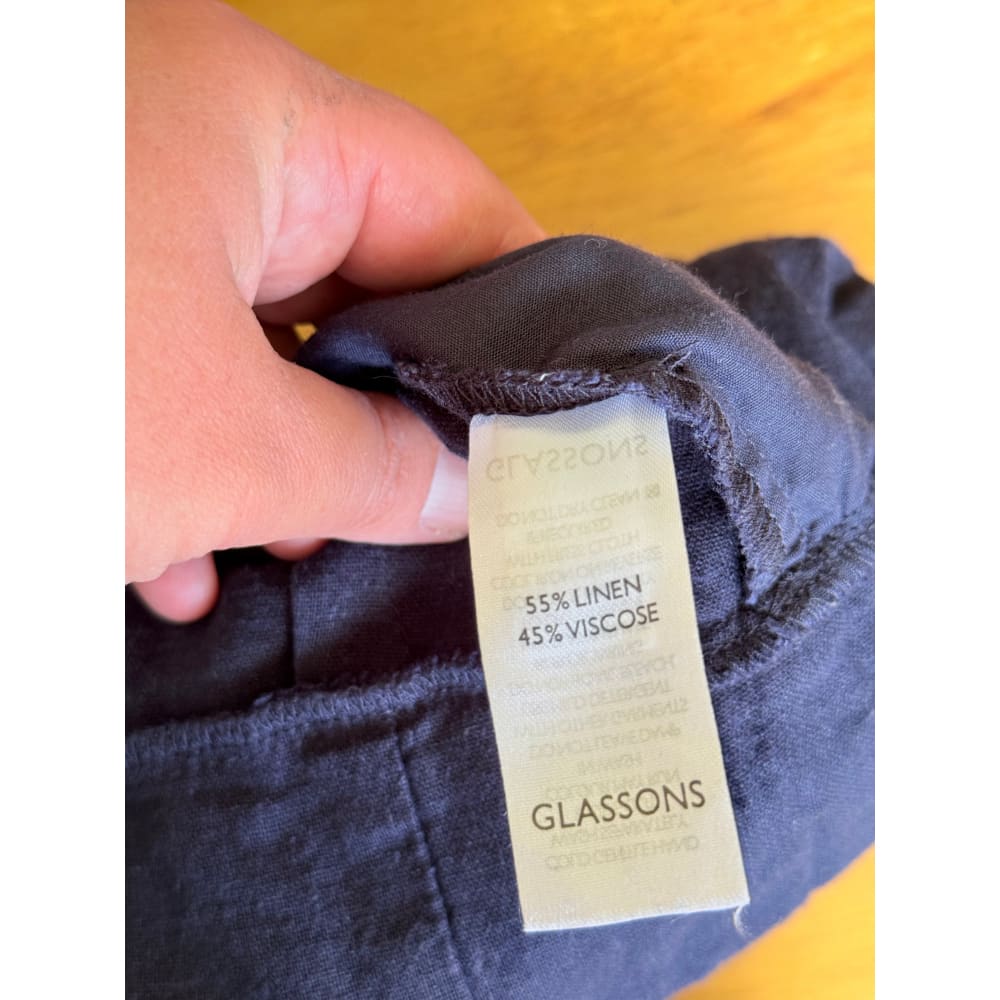 Glassons size 6 dark blue linen blend jump suit. - clothing tops condition: used - top women’s apparel