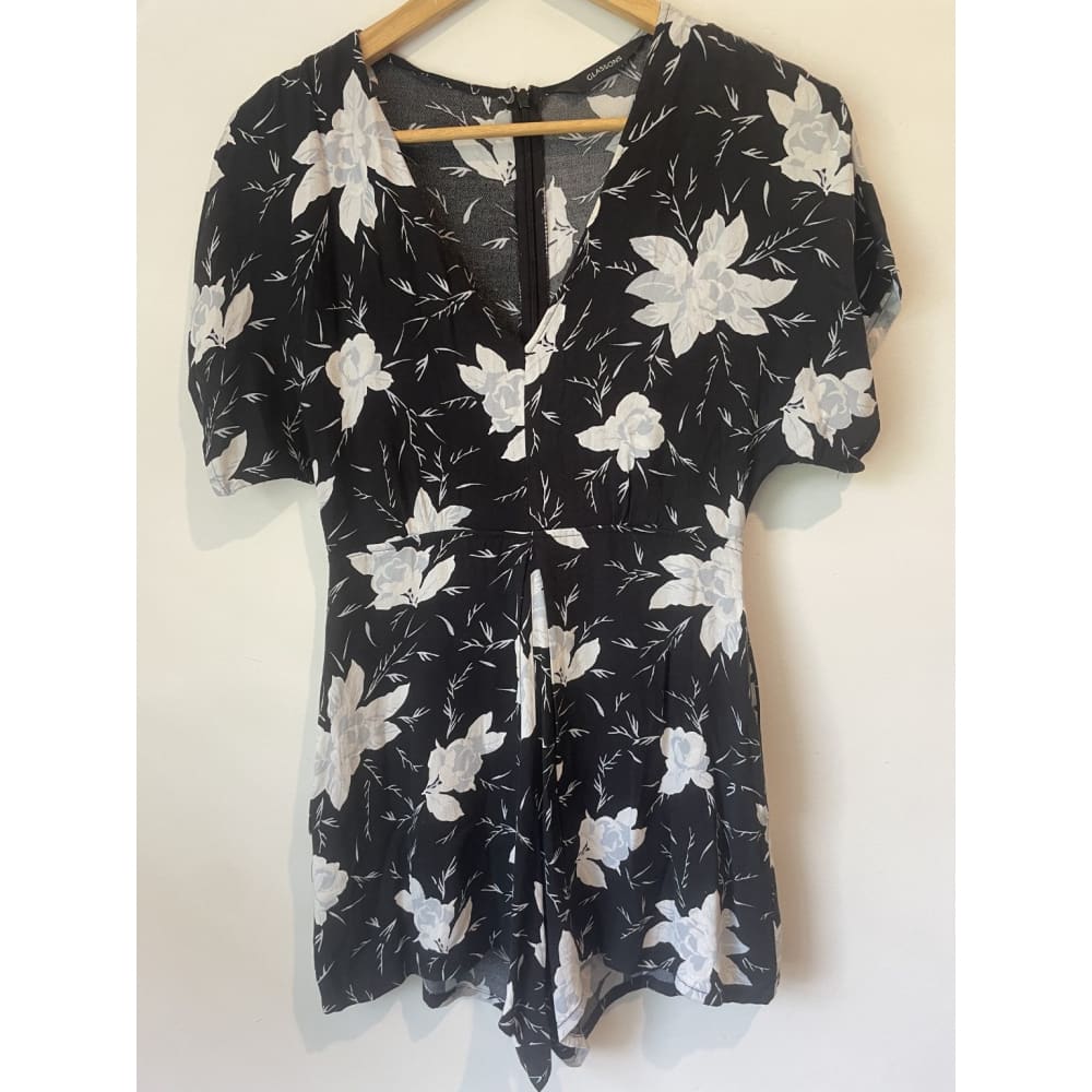 Glassons size 6 viscose / rayon playsuit - one-pieces clothing & fashion - condition: used - full body - playsuit
