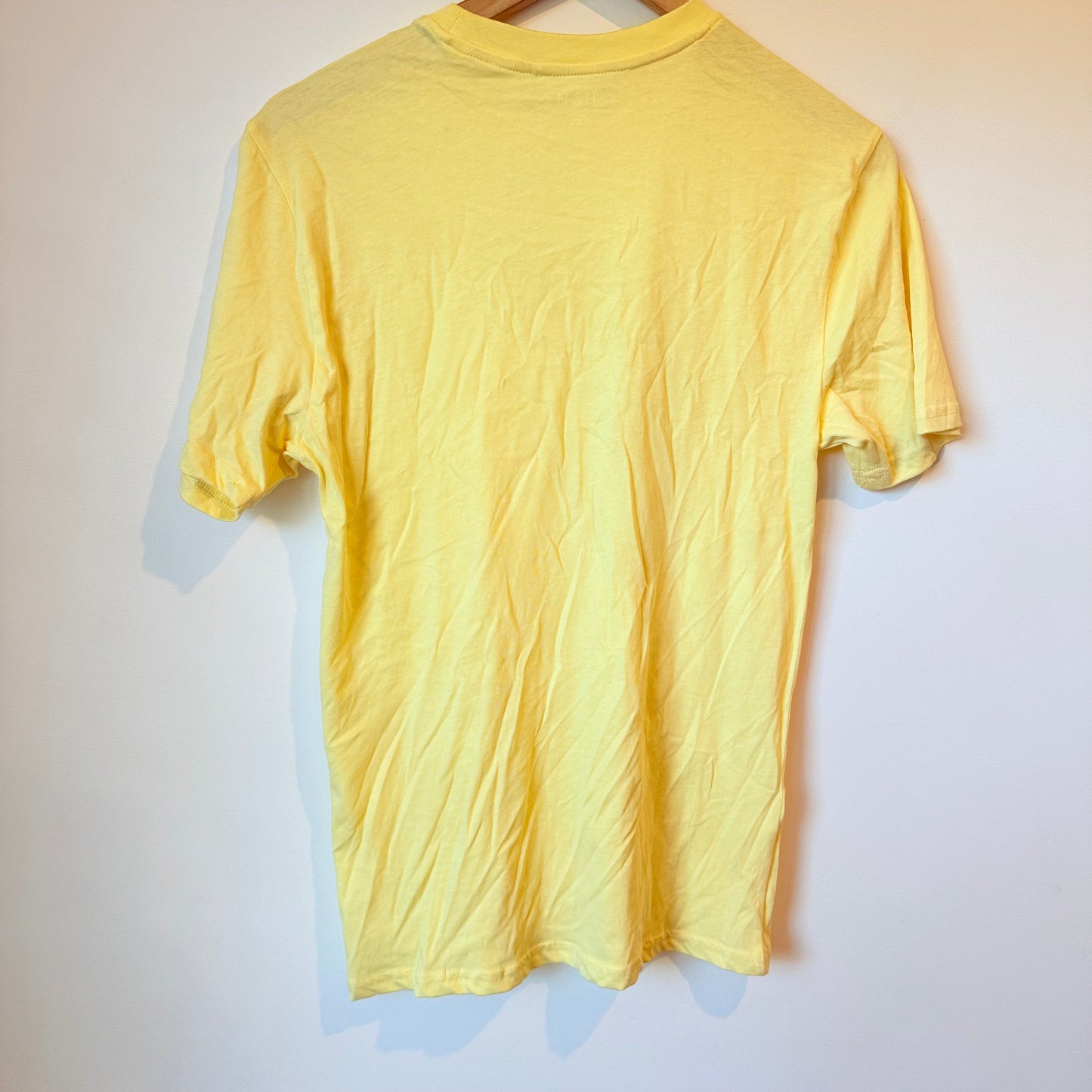 H&h size xs men’s classic crew neck t-shirt - yellow - t-shirts tops men’s apparel