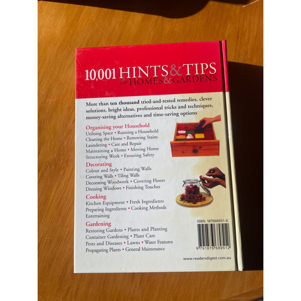 Dk readers digest 10,001 hints & tips for homes & gardens - print books book - condition: used - diy - non-fiction