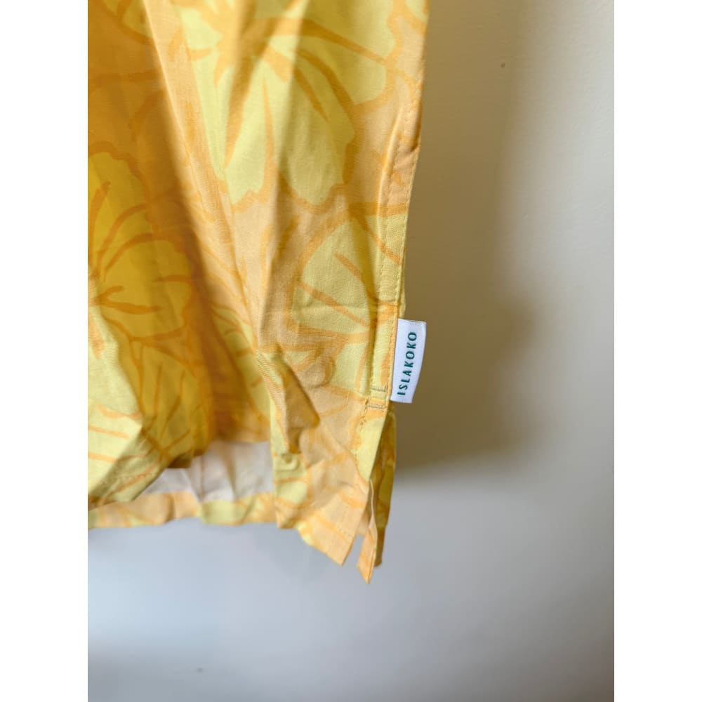 Islakoko size s cotton/linen blend shirt - shirts tops men’s apparel