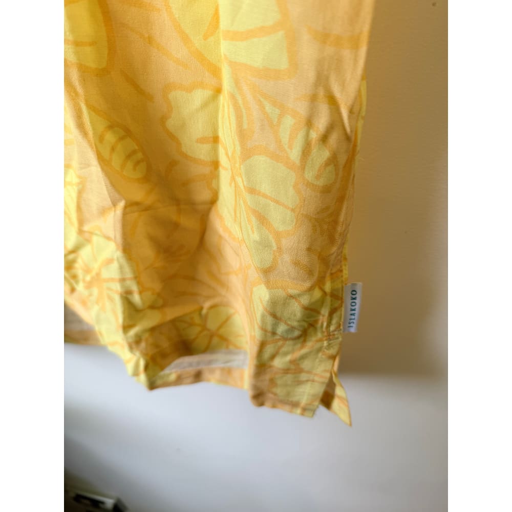 Islakoko size l cotton/linen blend shirt - shirts tops men’s apparel