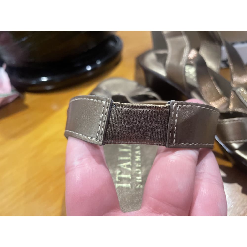 Italian shoemakers size 5 wedge elasticated sandals - sandals clothing & fashion - sandals - shoes womenās shoes