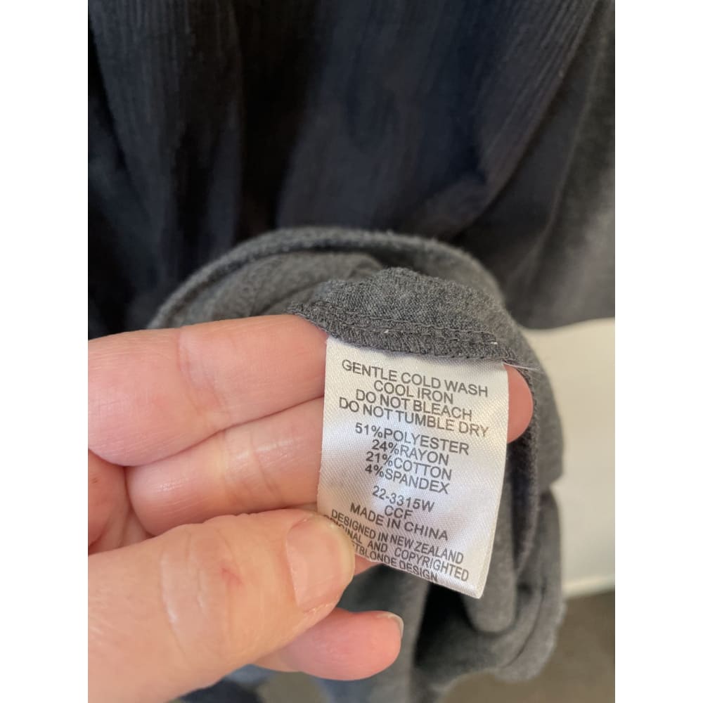 Jet blonde size 10 dress - dresses clothing & fashion - condition: used - dresses - long sleeve women’s apparel