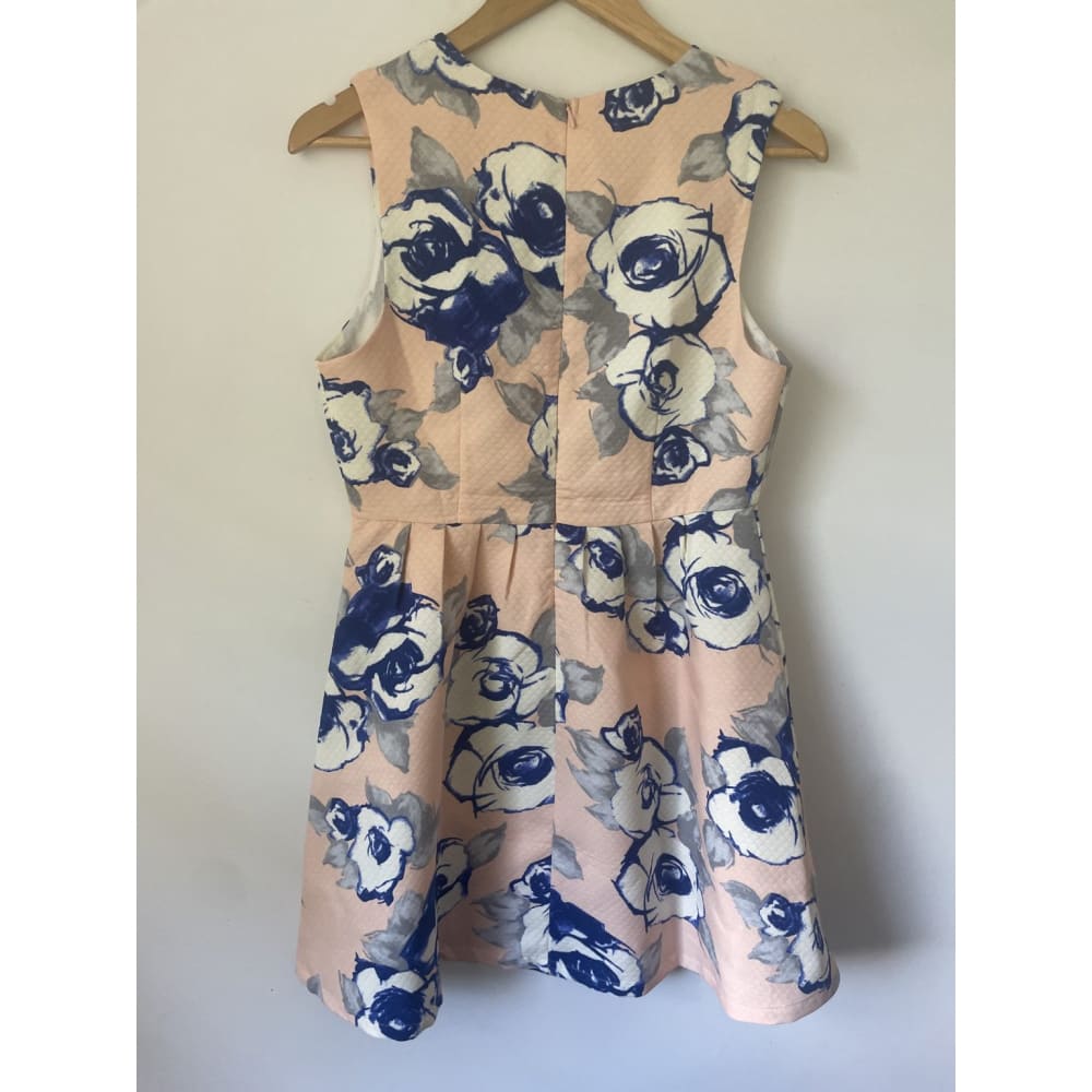 Brand new junk size 10 dress - dresses clothing & fashion - dresses women’s apparel