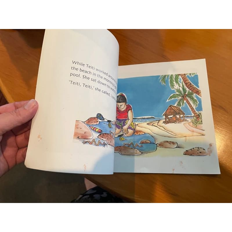 Kaiana and teiti - diane percy - print books book - fiction printed media
