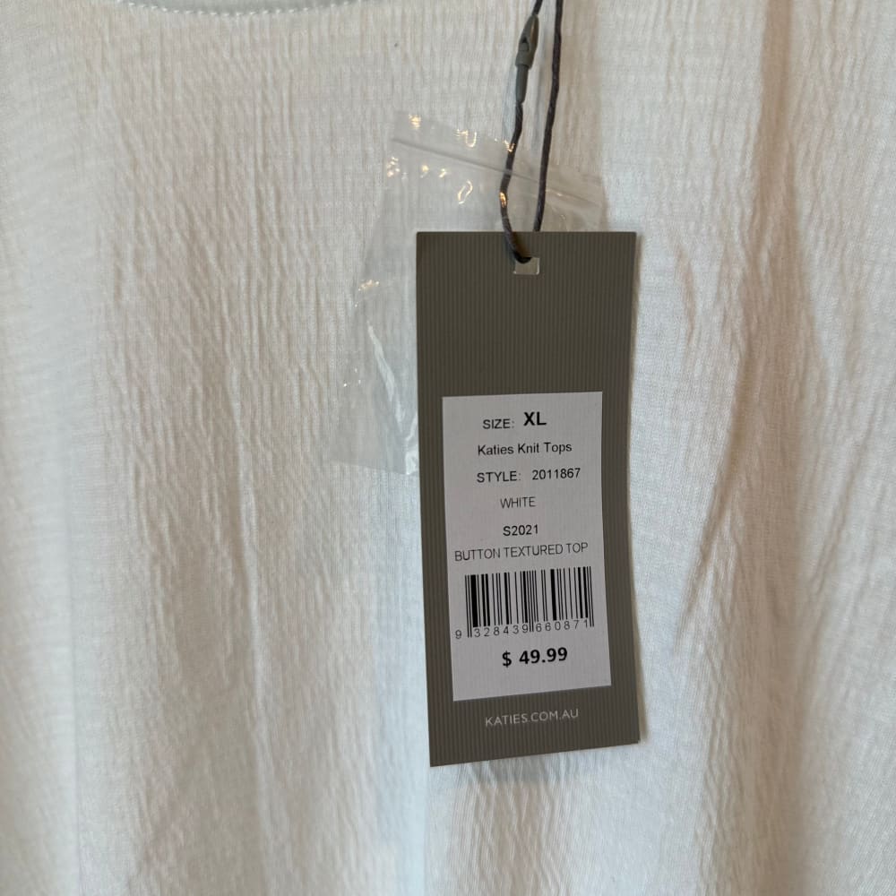 Katies button textured top - size xl white - blouses top women’s apparel