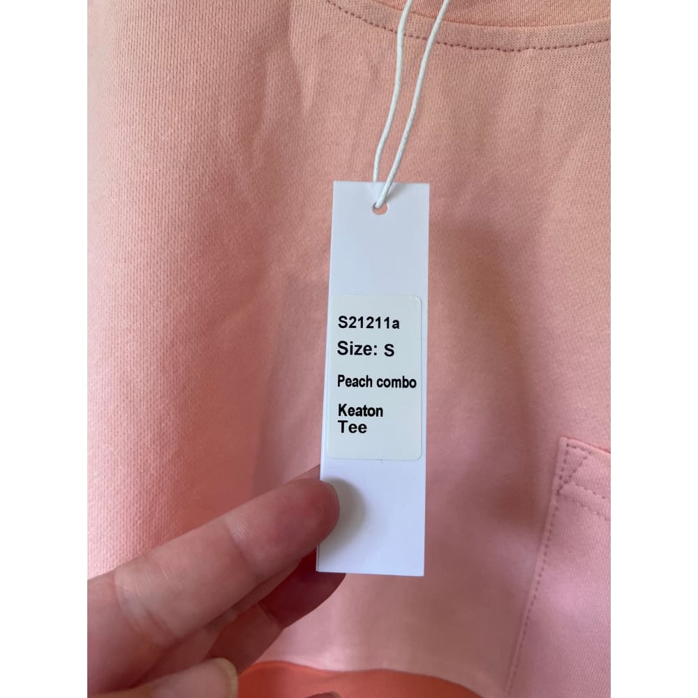 Et alia keaton tee – size m – brand new - t-shirts blouse - clothing & fashion - designer clearance women’s apparel