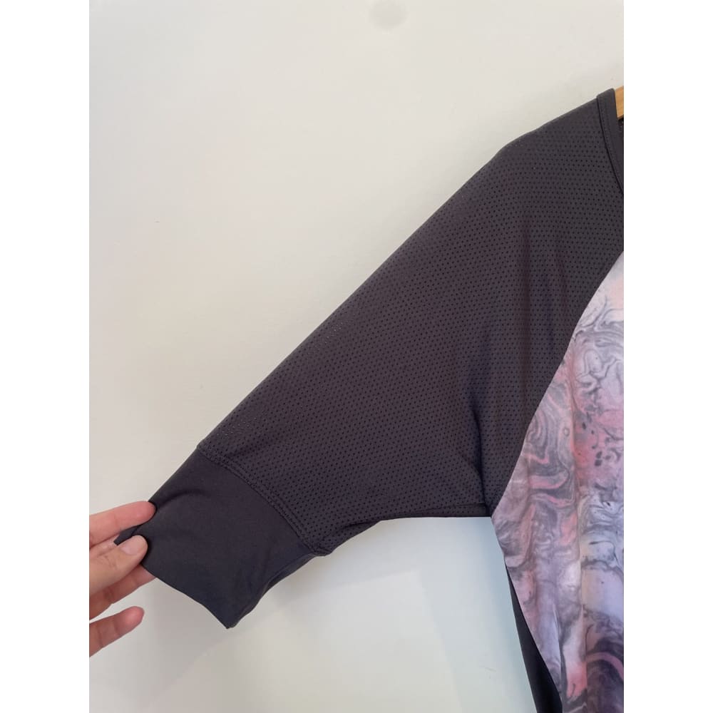 Superfit activewear size l top - activewear tops clothing & fashion - condition: used - long sleeve - top women’s