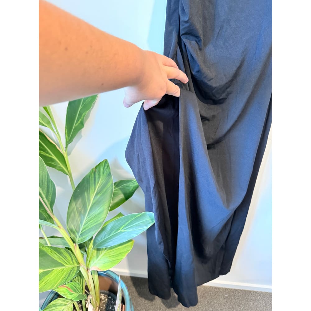 Black draped size l midi dress - dresses top women’s apparel