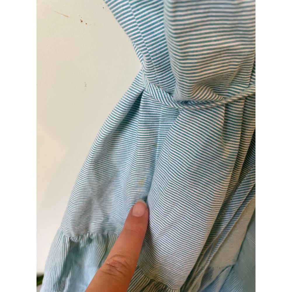 Et alia leah wrap dress – size xs – cotton/linen – minor mark - dresses clothing & fashion - designer clearance - short