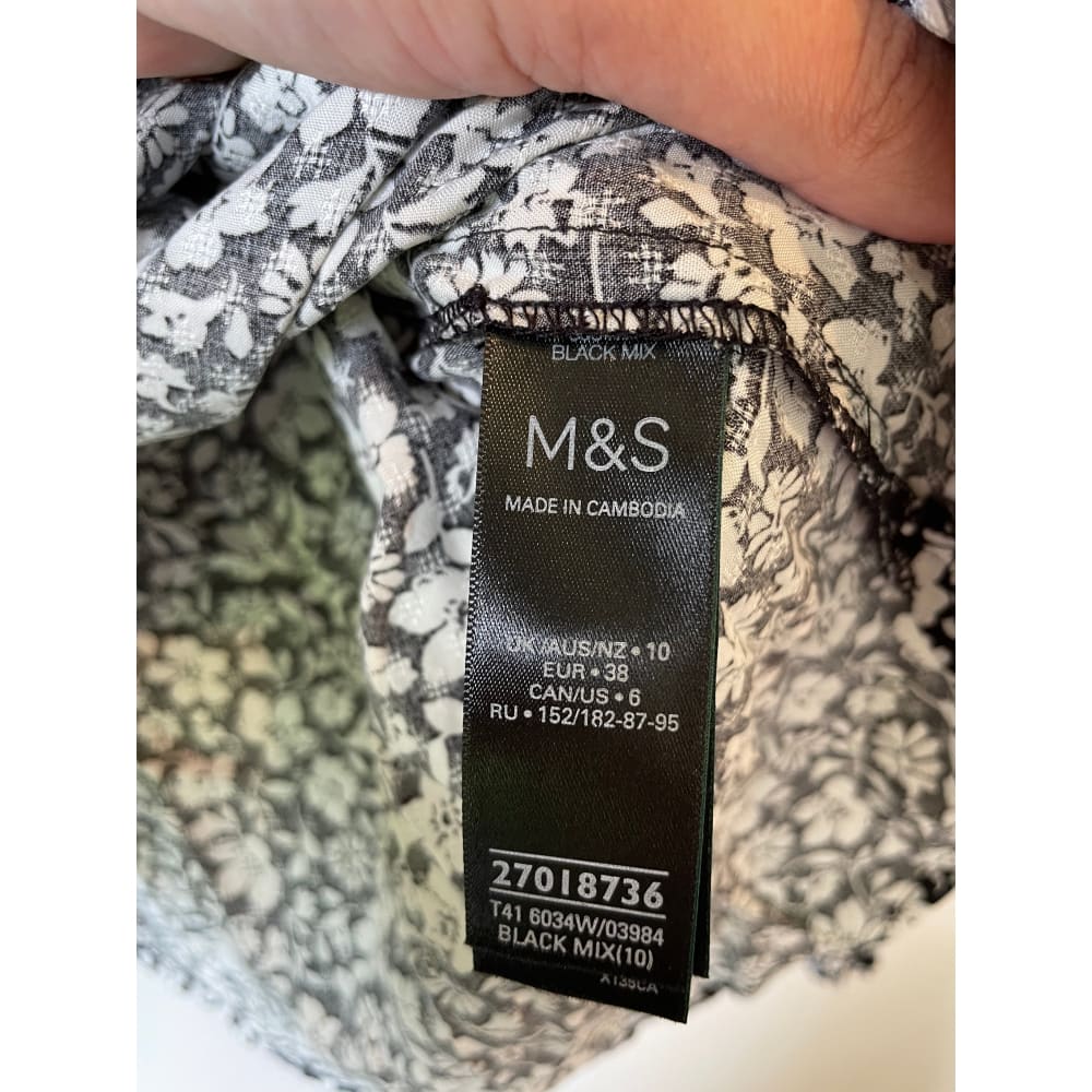 M&s floral viscose top – size 10 – brand new cut label - blouses blouse - bnew label cut branded clothing - clothing &