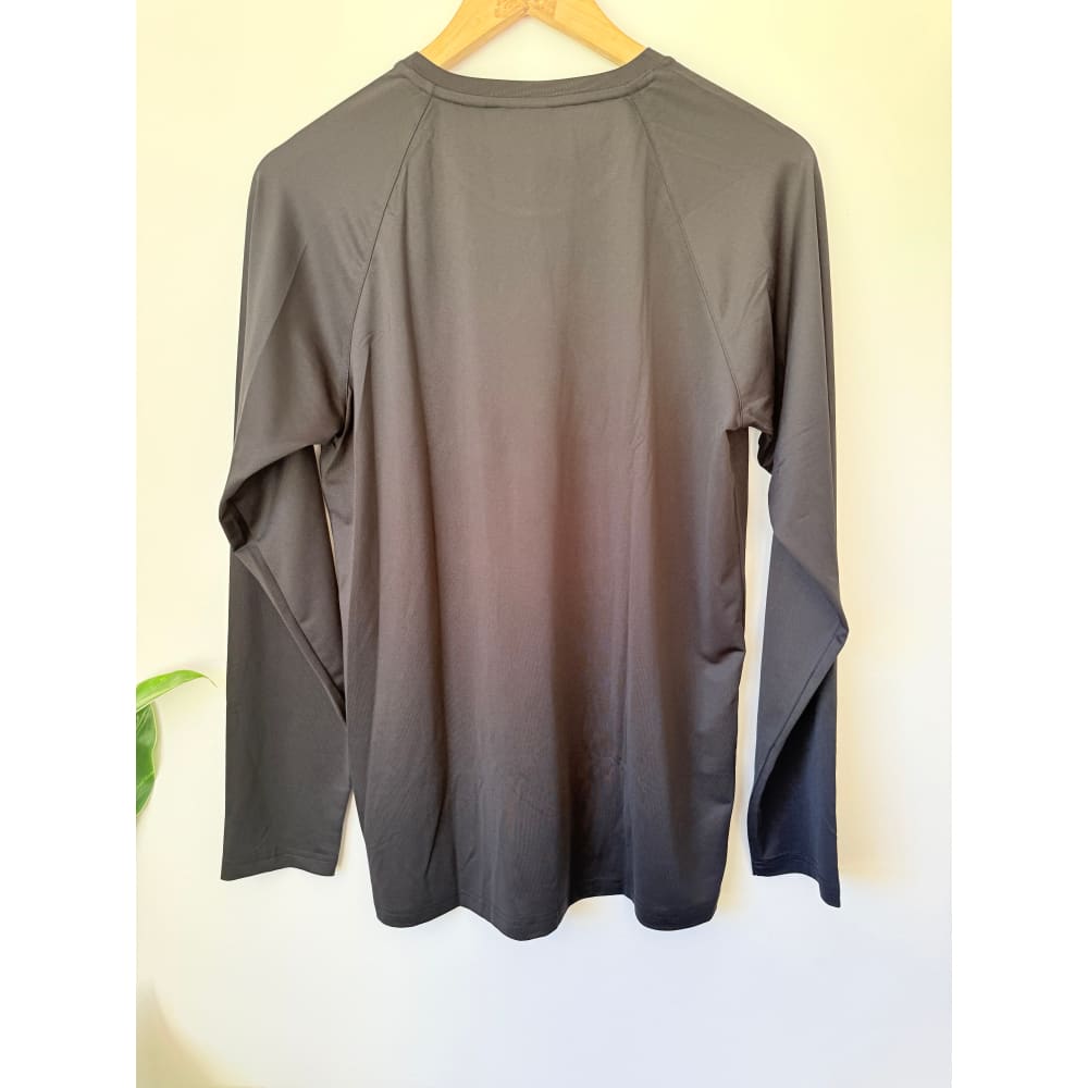 Cloke size s adults stadium ls tee - t-shirts top women’s apparel