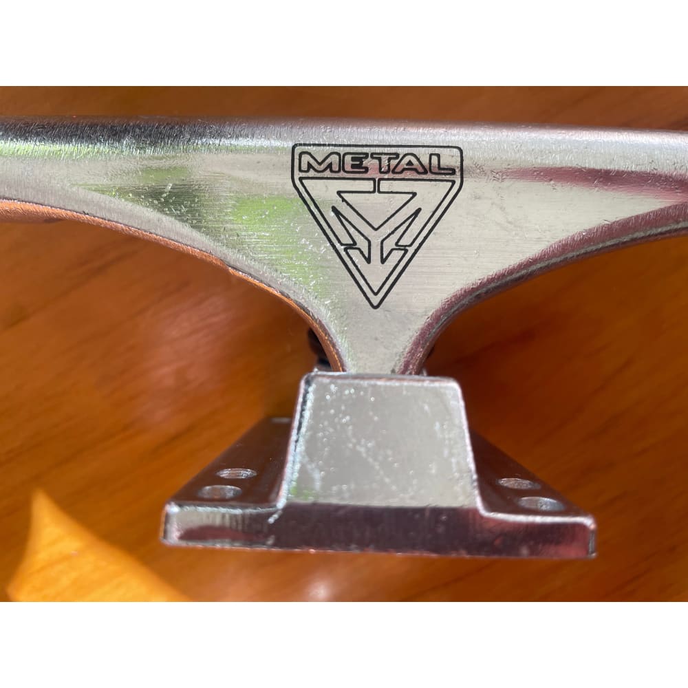 Metal truck co skateboard 5.5ā trucks raw finish (pair) - skateboard trucks sports