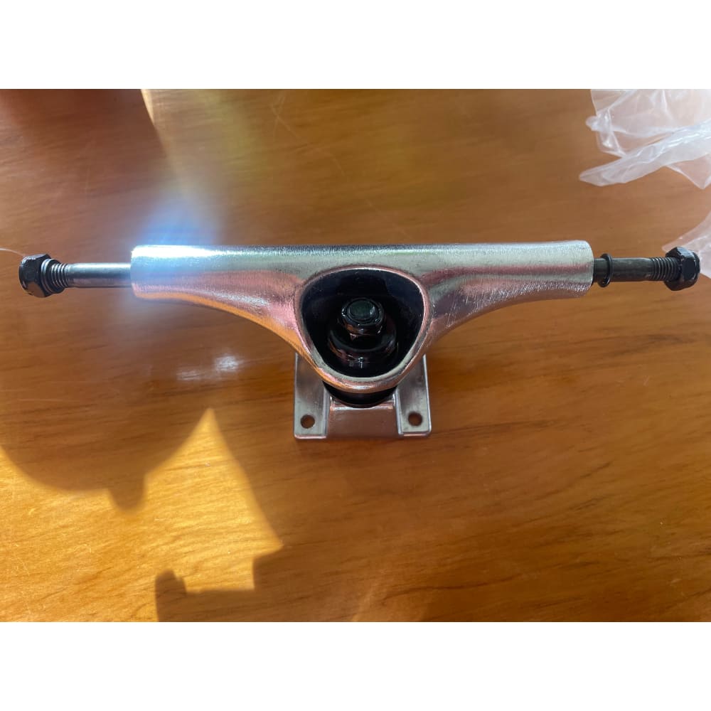 Metal truck co skateboard 5.5ā trucks raw finish (pair) - skateboard trucks sports
