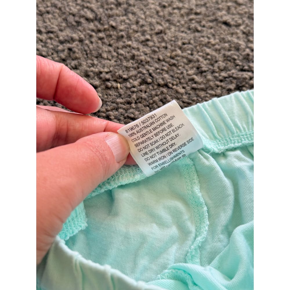 Mini mango size 5 ruffled mint shorts - shorts baby clothing