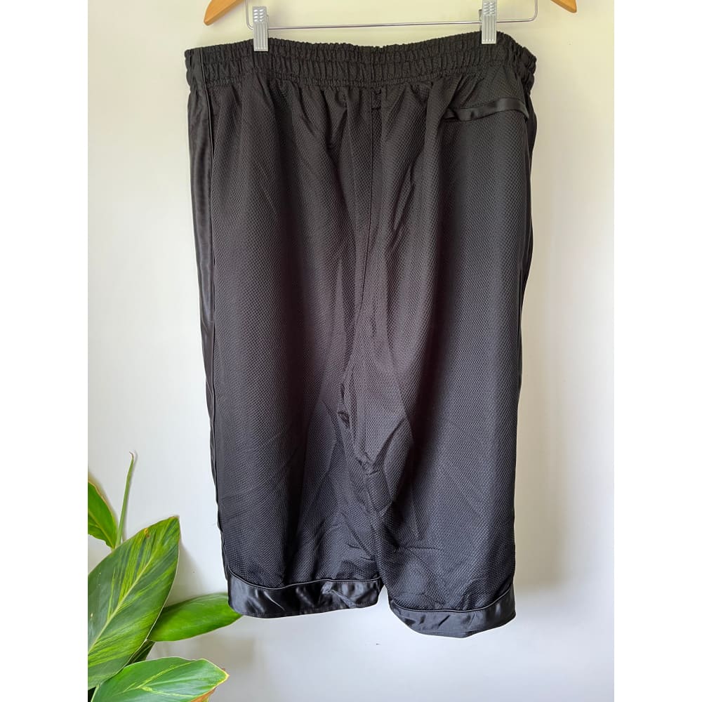 Pro club 4xl heavyweight mesh basketball shorts - black - shorts men’s apparel