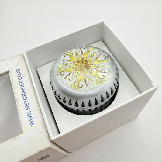 Nbt grinder with gold floral design - food grinders & mills home&living materials