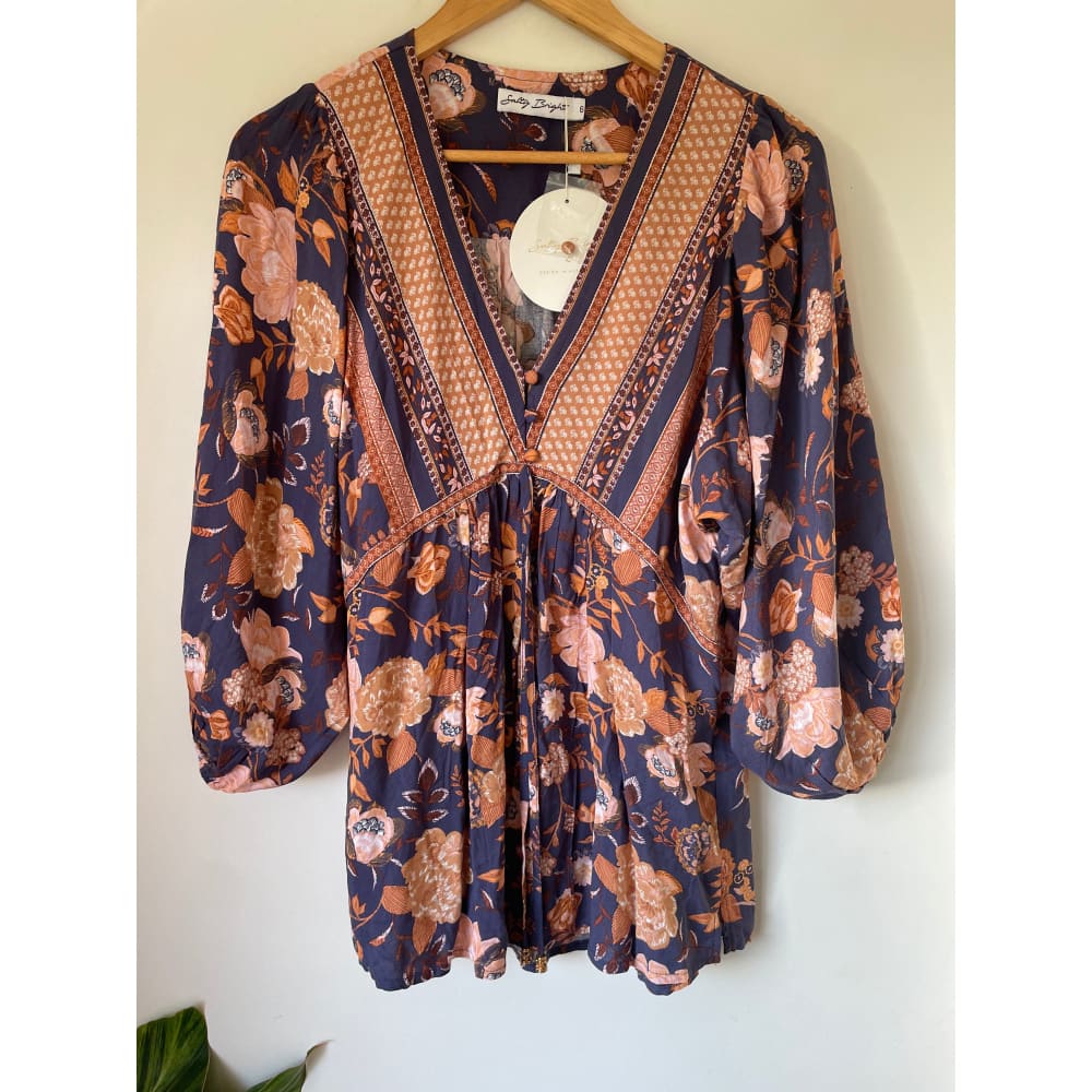 Salty bright size 6 rayon top - clothing tops blouse - clothing & fashion - designer clearance - top women’s apparel