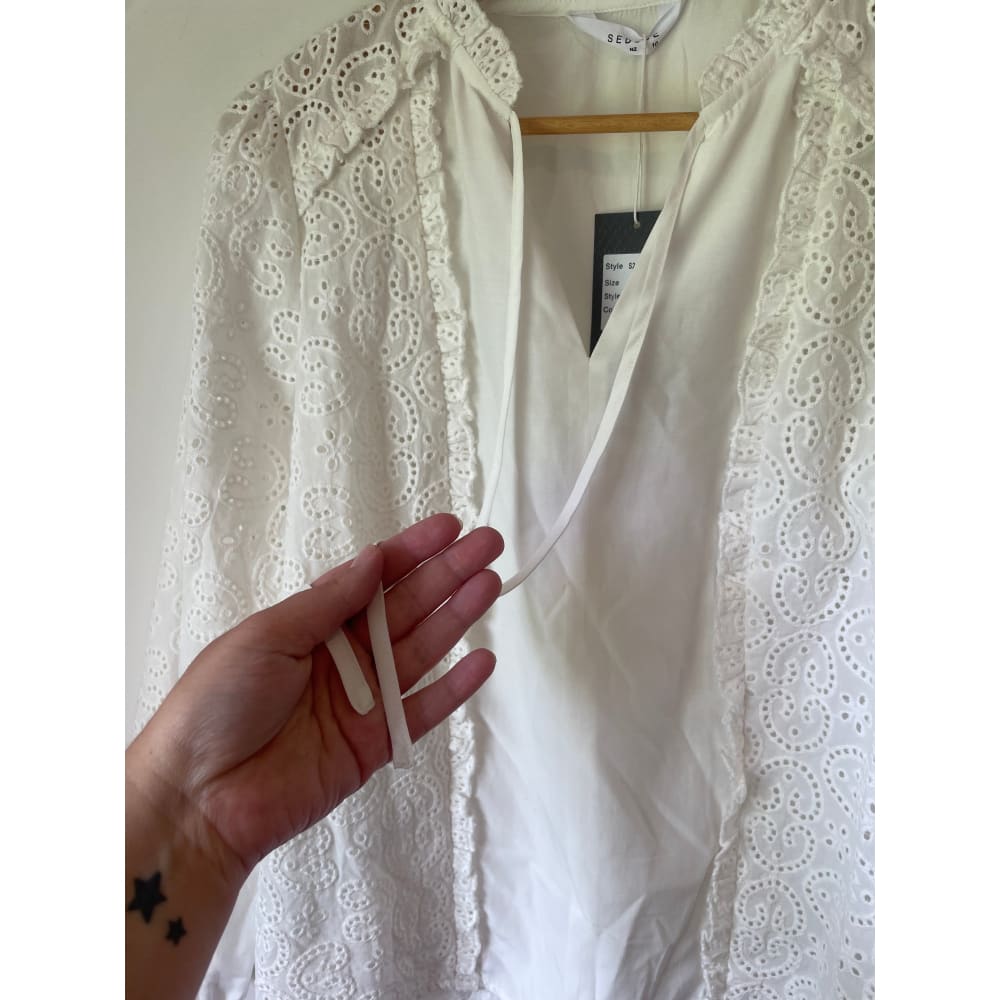 Seduce nz size 10 lace detail top - clothing tops blouse - clothing & fashion - designer clearance - top women’s apparel