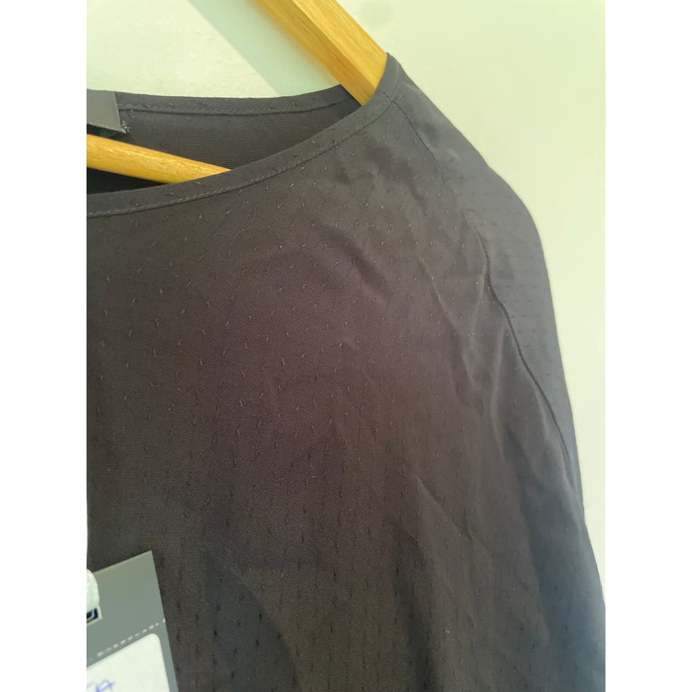 Zafina size 10 striped sleeve top - clothing tops blouse - clothing & fashion - designer clearance - top women’s apparel