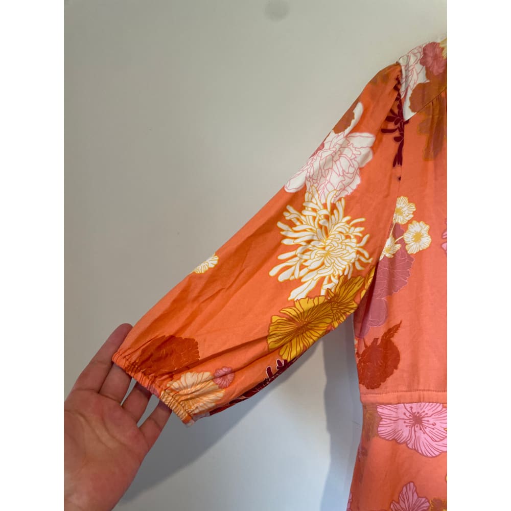 Zafina size 10 dress (missing 1 button) - dresses clothing & fashion - designer clearance - dresses women’s apparel