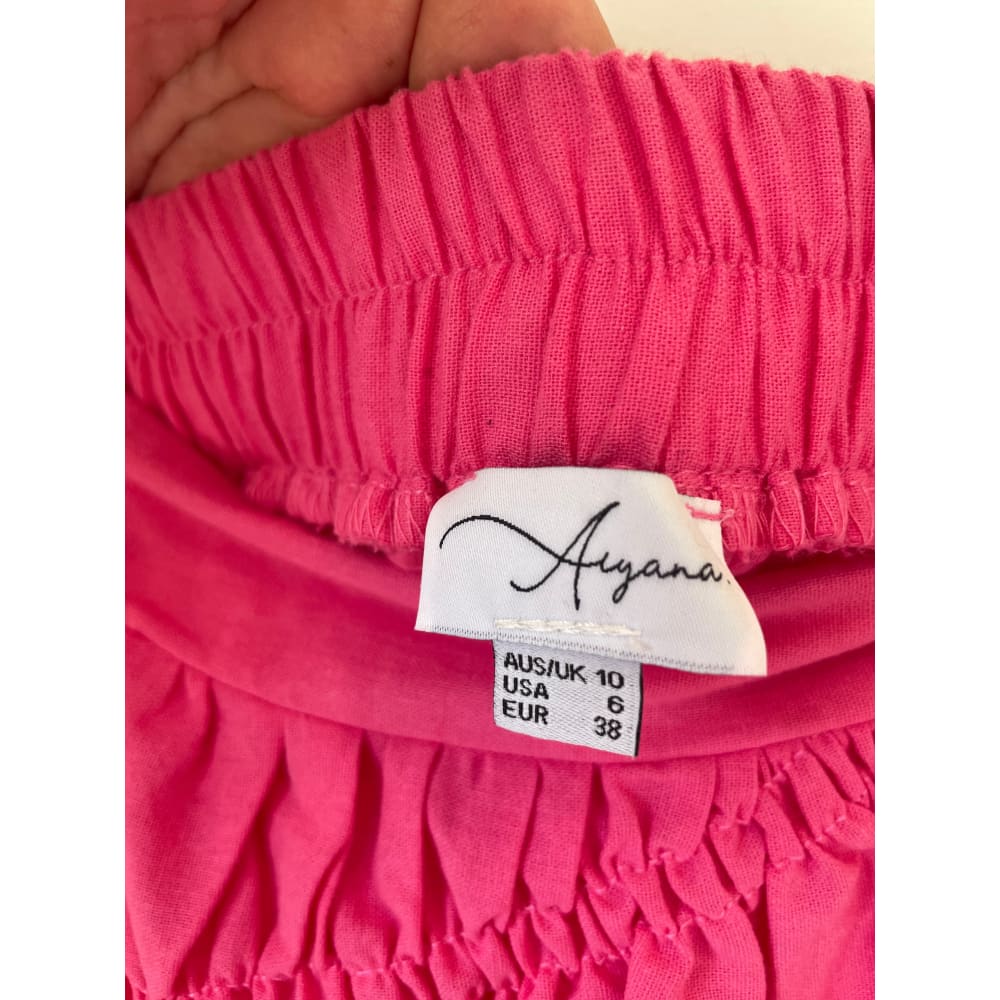 Aiyana size 10 skirt - dresses bottom - clothing & fashion - designer clearance - skirt - top women’s apparel