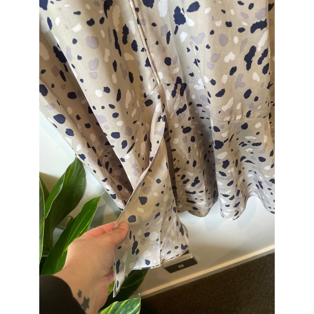 Seduce nz size 10 spots dress - dresses clothing & fashion - designer clearance - dresses - top women’s apparel