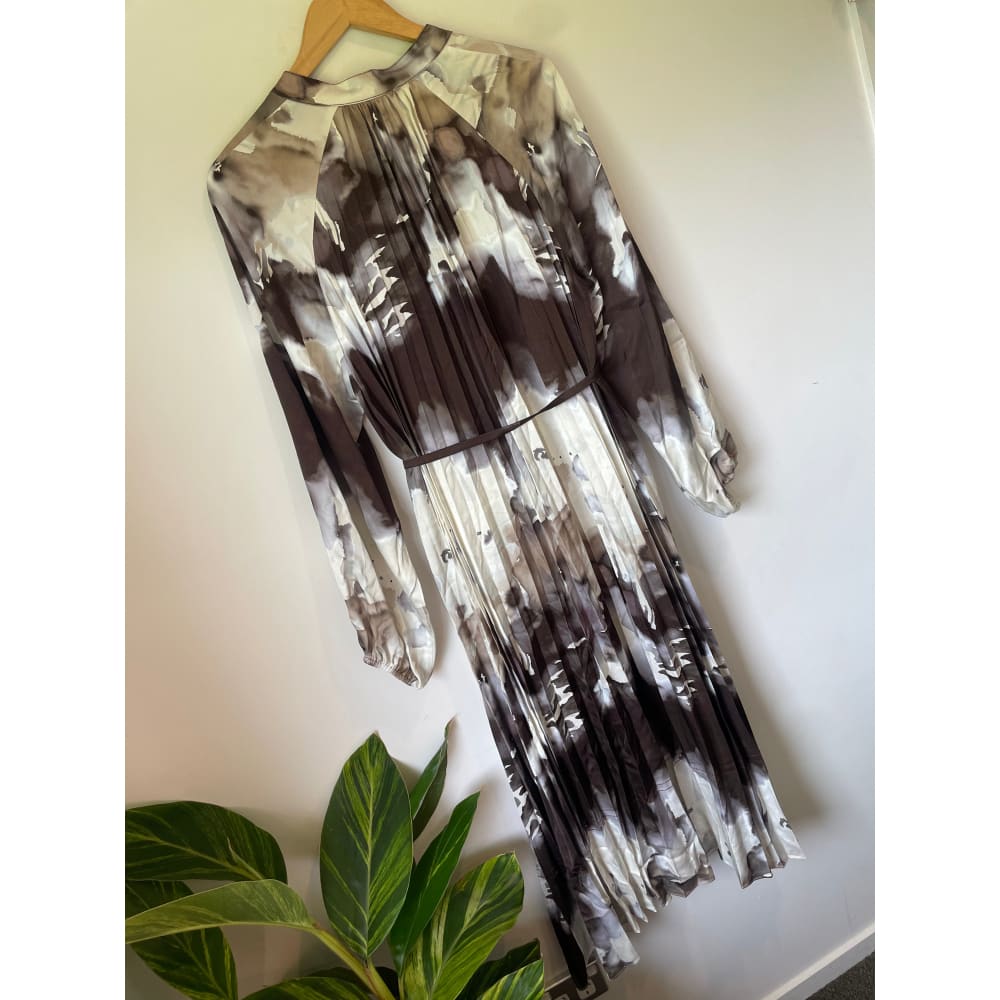 Et alia size xs long sleeve dress - dresses clothing & fashion - designer clearance - dresses women’s apparel