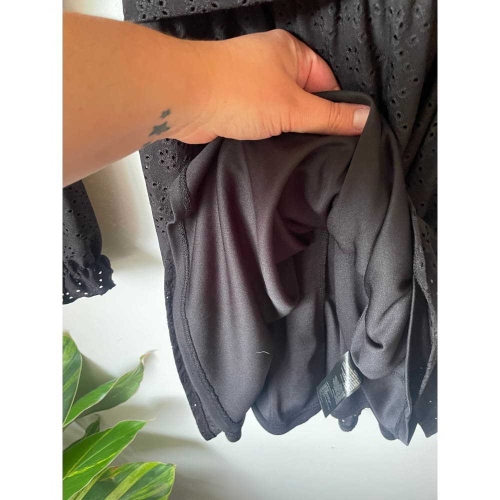 Oasis size m / 10 black lace look dress - dresses clothing & fashion - designer clearance - dresses women’s apparel