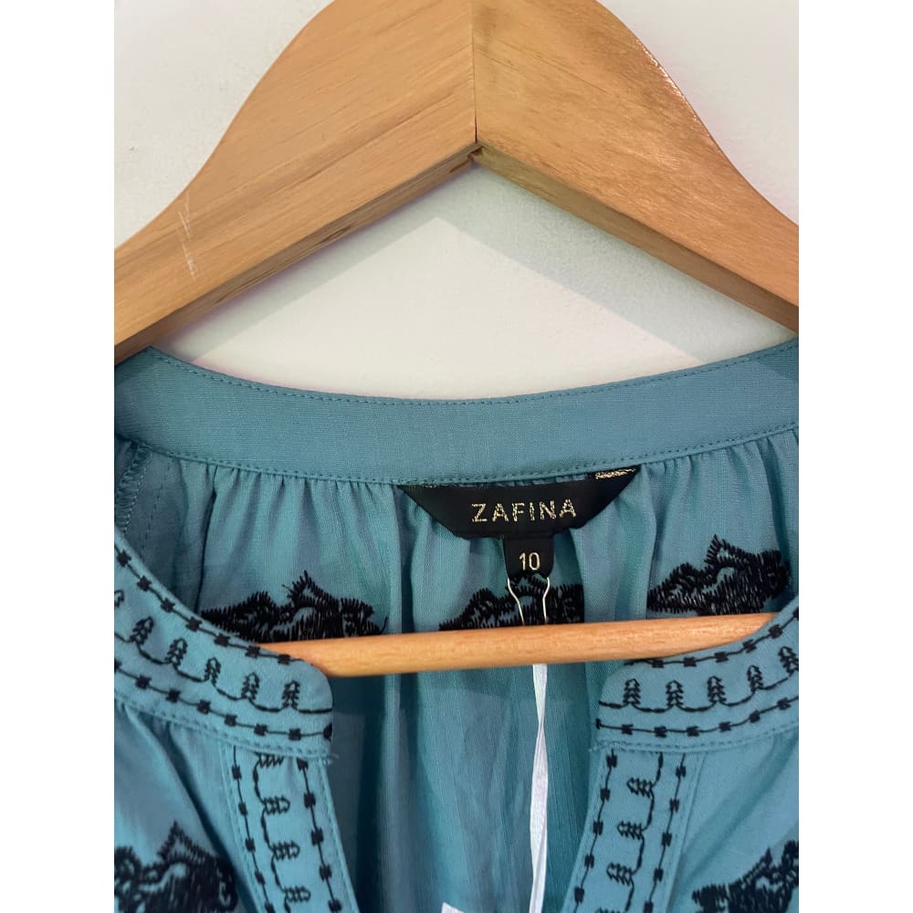 Zafina size 10 dress - dresses clothing & fashion - designer clearance - dresses women’s apparel
