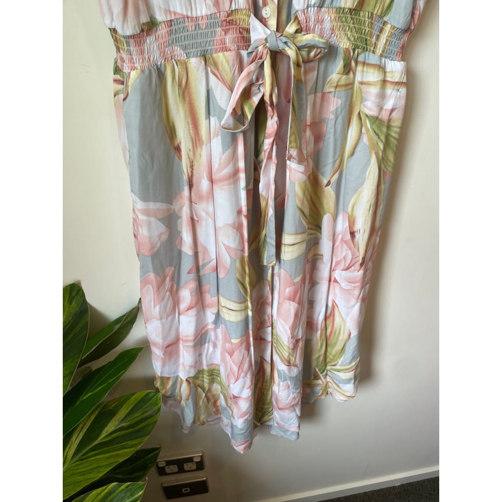 Sunny girl size 14 floral dress - dresses clothing & fashion - designer clearance - dresses - top women’s apparel