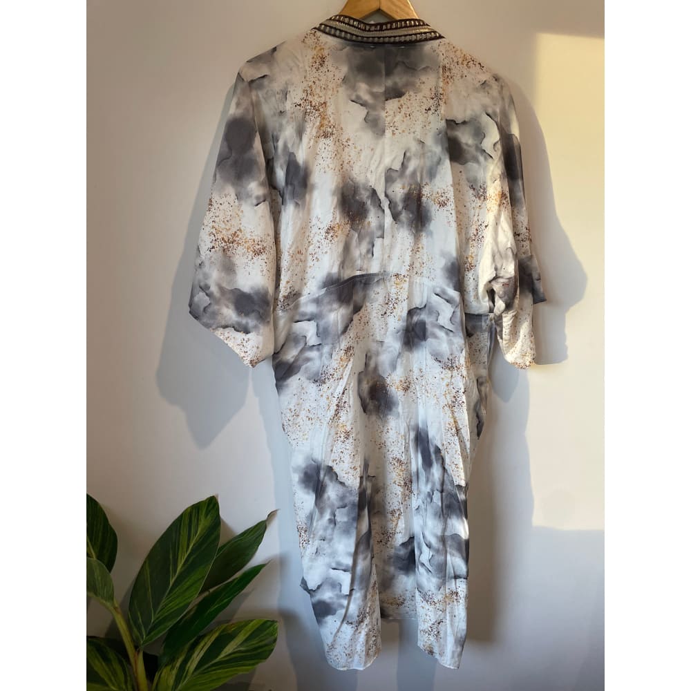 Et alia size xs (or bigger) tie front kimono - kimonos clothing & fashion - designer clearance - kimono women’s apparel