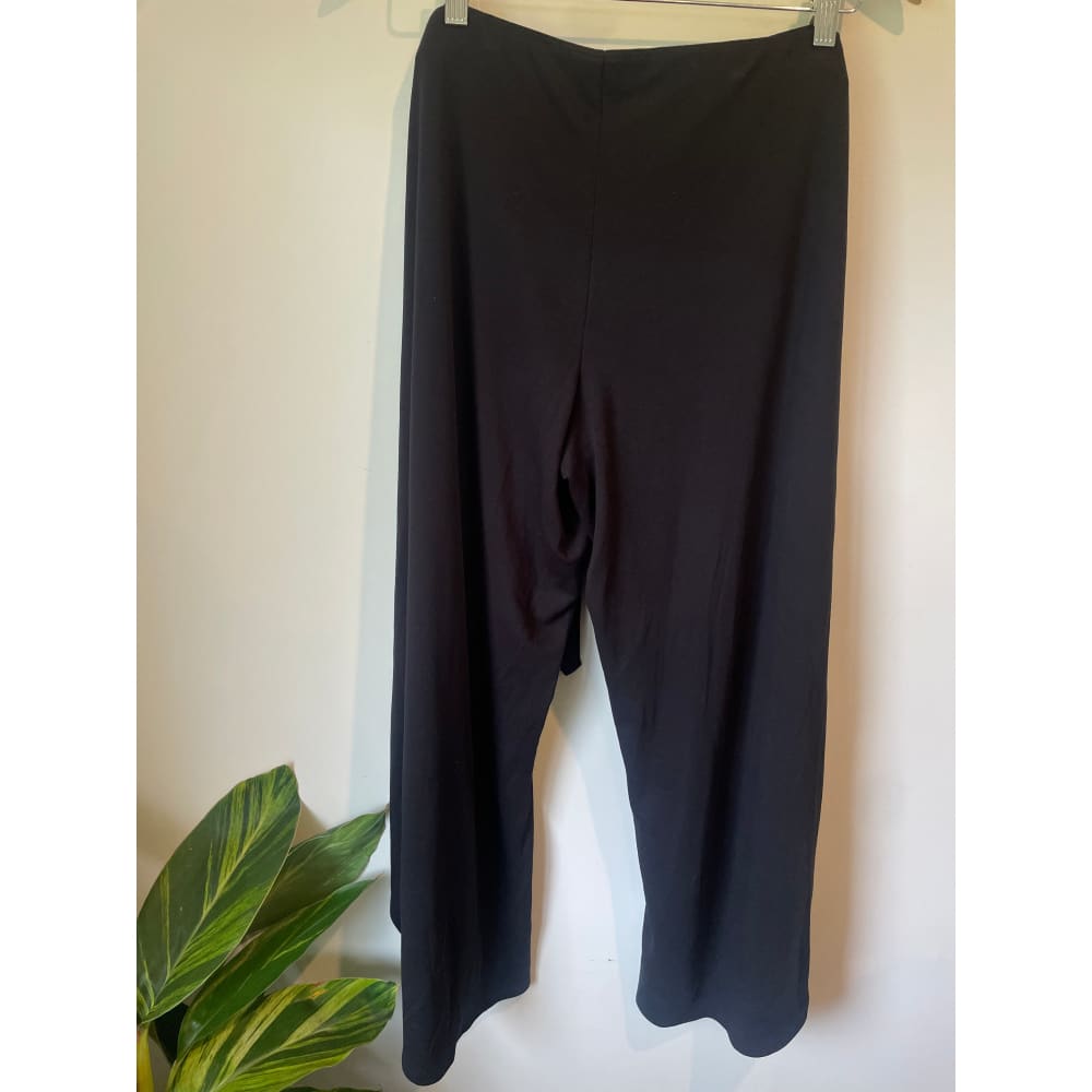 Zafina size 14 wisdom wrap pants in black (has 2xsmall pull) - pants clothing & fashion - designer clearance - pants
