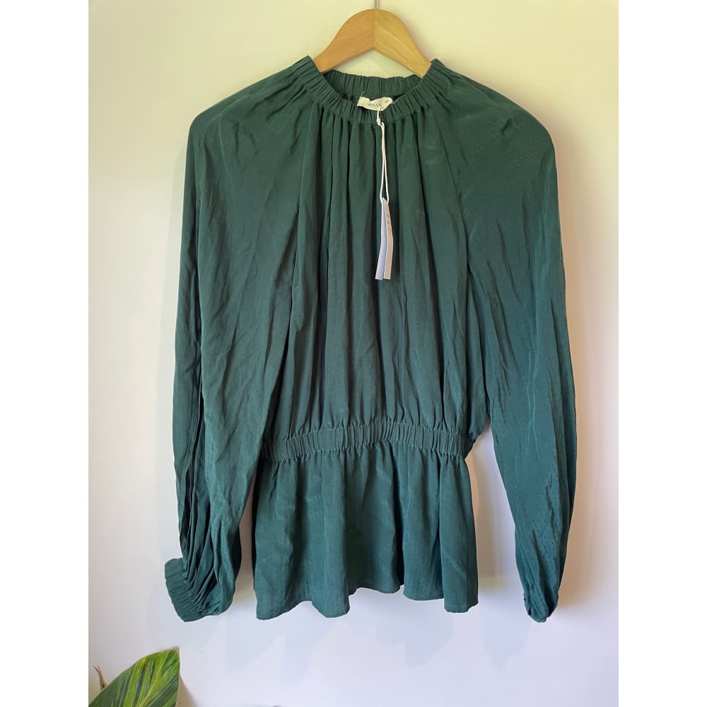 Et alia miles top – size xs – brand new - clothing tops clothing & fashion - designer clearance - top women’s apparel