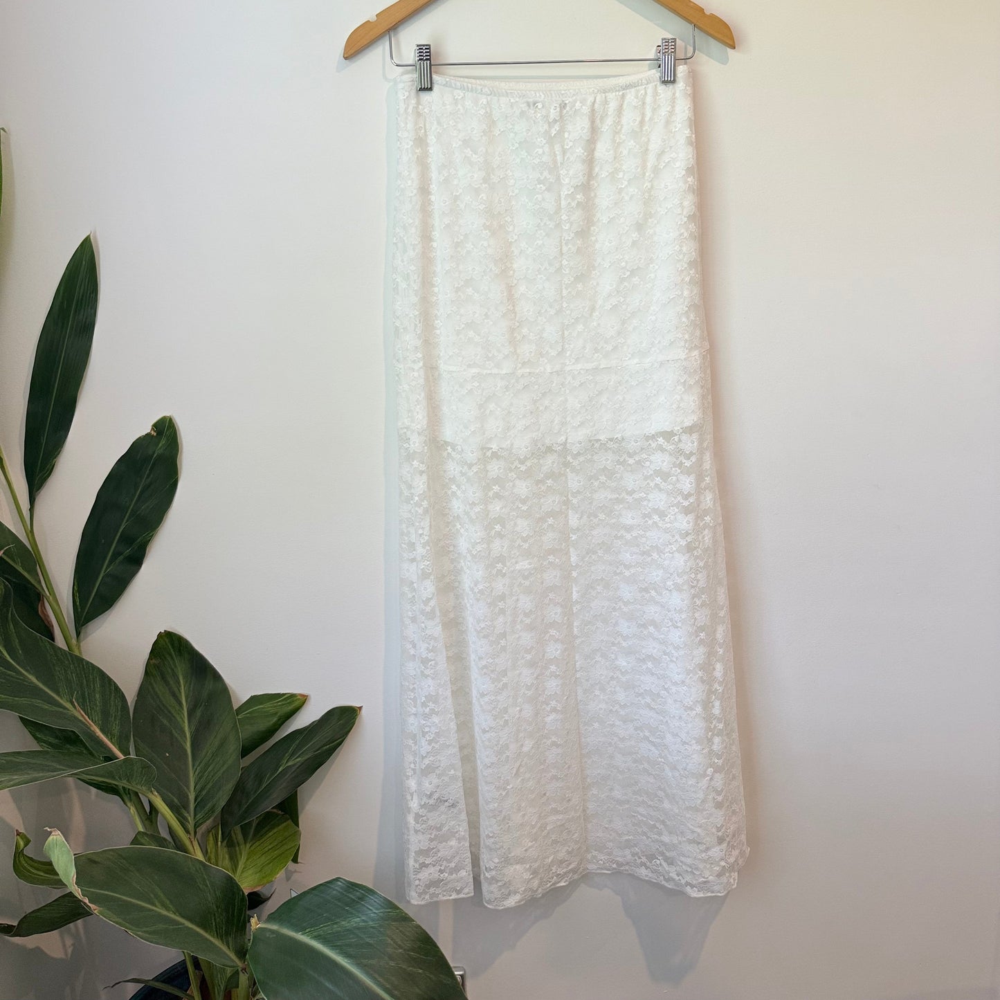 Next size 12 white lace midi skirt - skirts bottom womenâs apparel