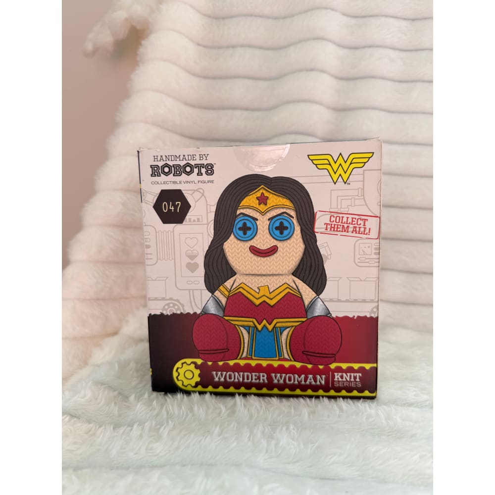 Handmade by robots dc wonder woman knit series vinyl figure - action & toy figures toys