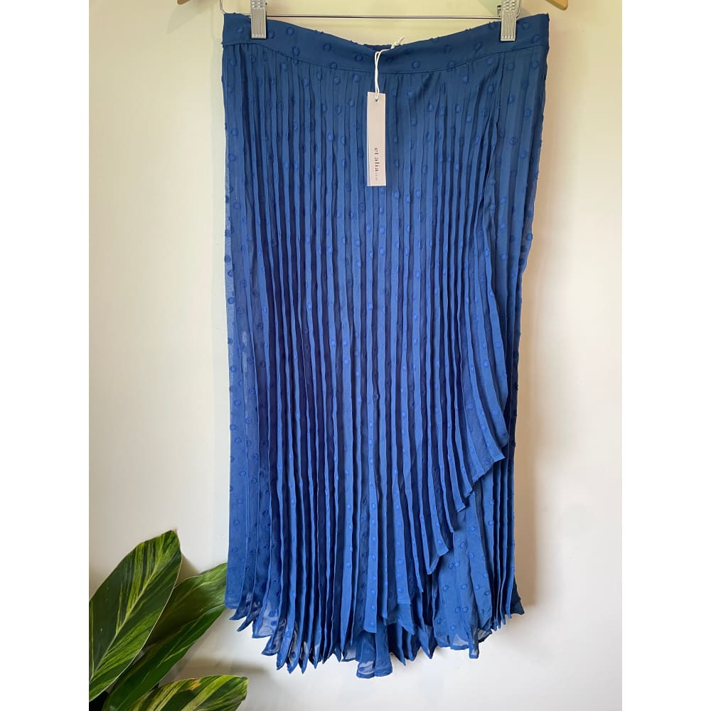 Et alia olivia skirt – brand new with variants available - blue / small - skirts bottom - clothing & fashion - designer