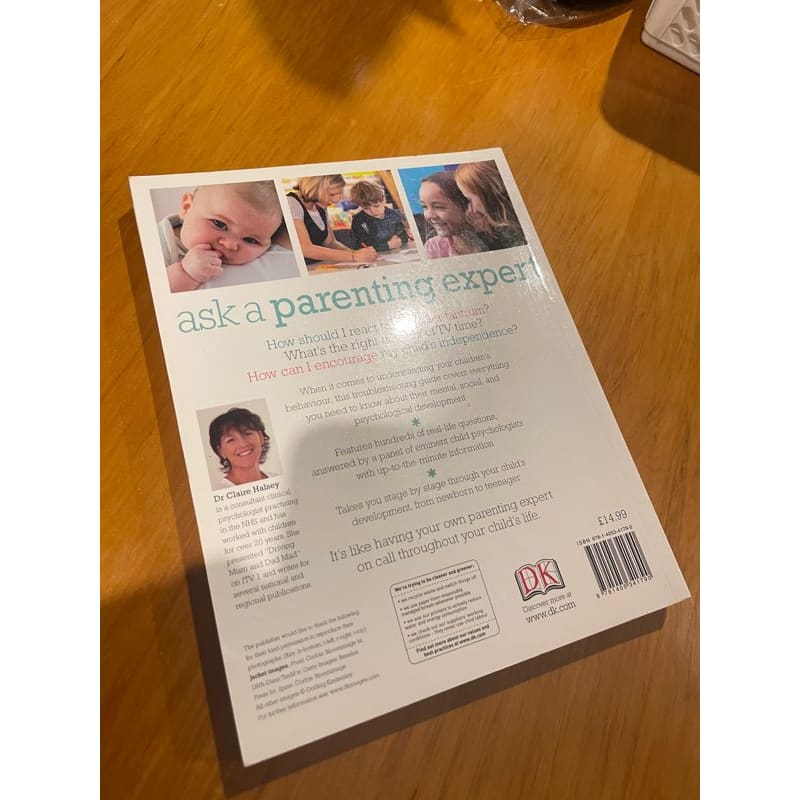 Ask a parenting expert: answers all your questions - dr claire halsey - print books advice - book - condition: used