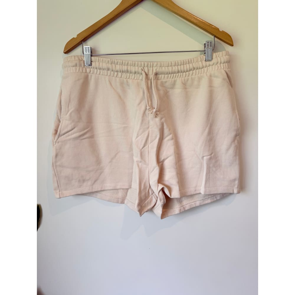 Asos design size xl unisex shorter length slim shorts in pink tint - jogger shorts bottom women’s apparel
