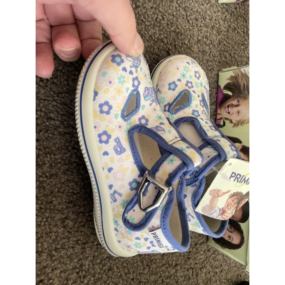 Primigi infant sandals – size 23 (us 6.5) - baby & toddler sandals baby - clothing & fashion - infant - sandals - shoes