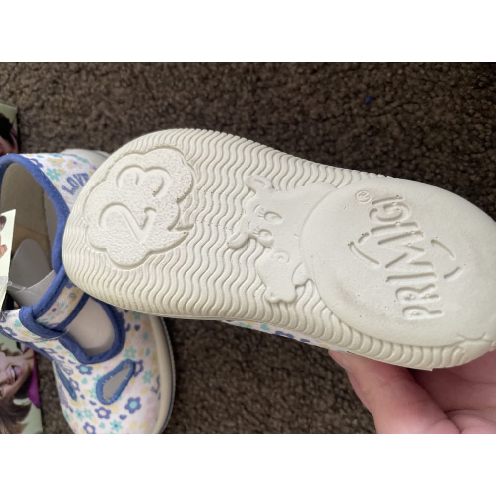 Primigi infant sandals – size 24 (us 7) - baby & toddler sandals baby - clothing & fashion - infant - sandals - shoes