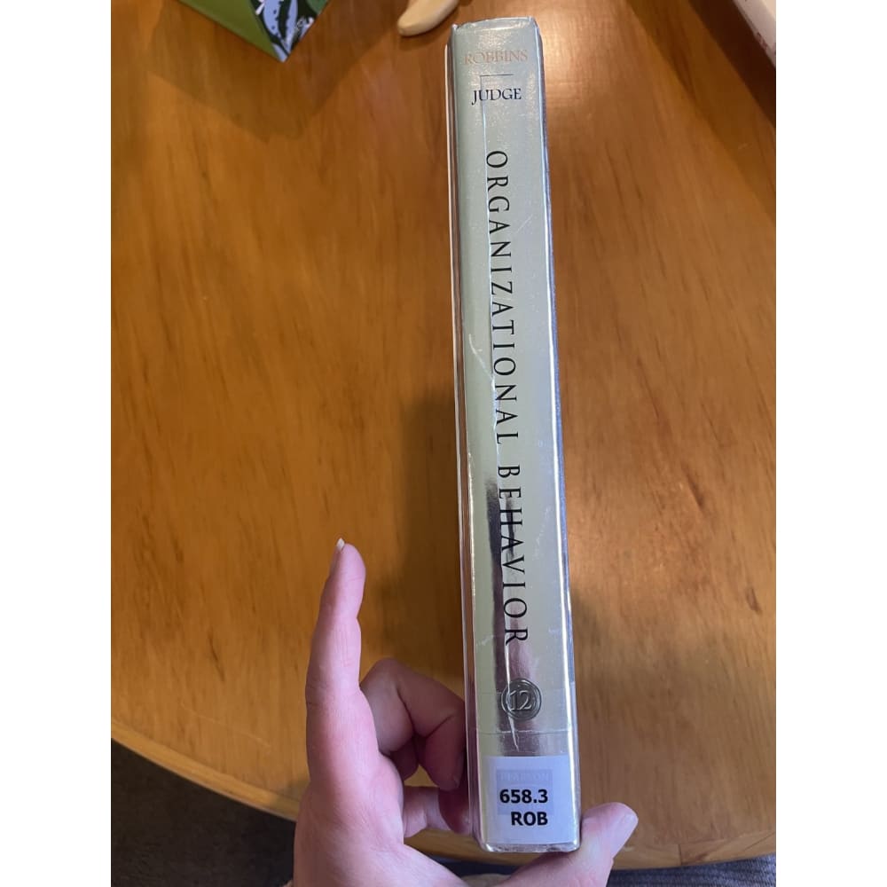 Organizational behavior 12 - robbins / judge - print books book - business - condition: used - management printed media