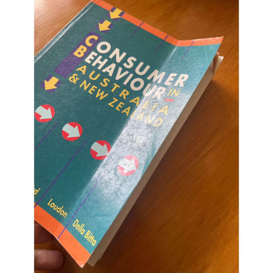 Consumer behaviour in australia & new zeeland - print books book - business - condition: used - non-fiction printed